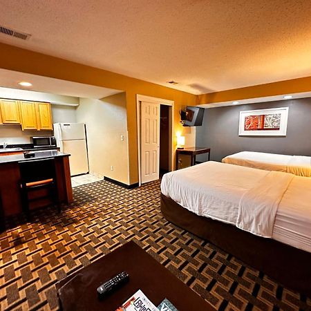 Hawthorn Extended Stay By Wyndham Wichita Exteriör bild