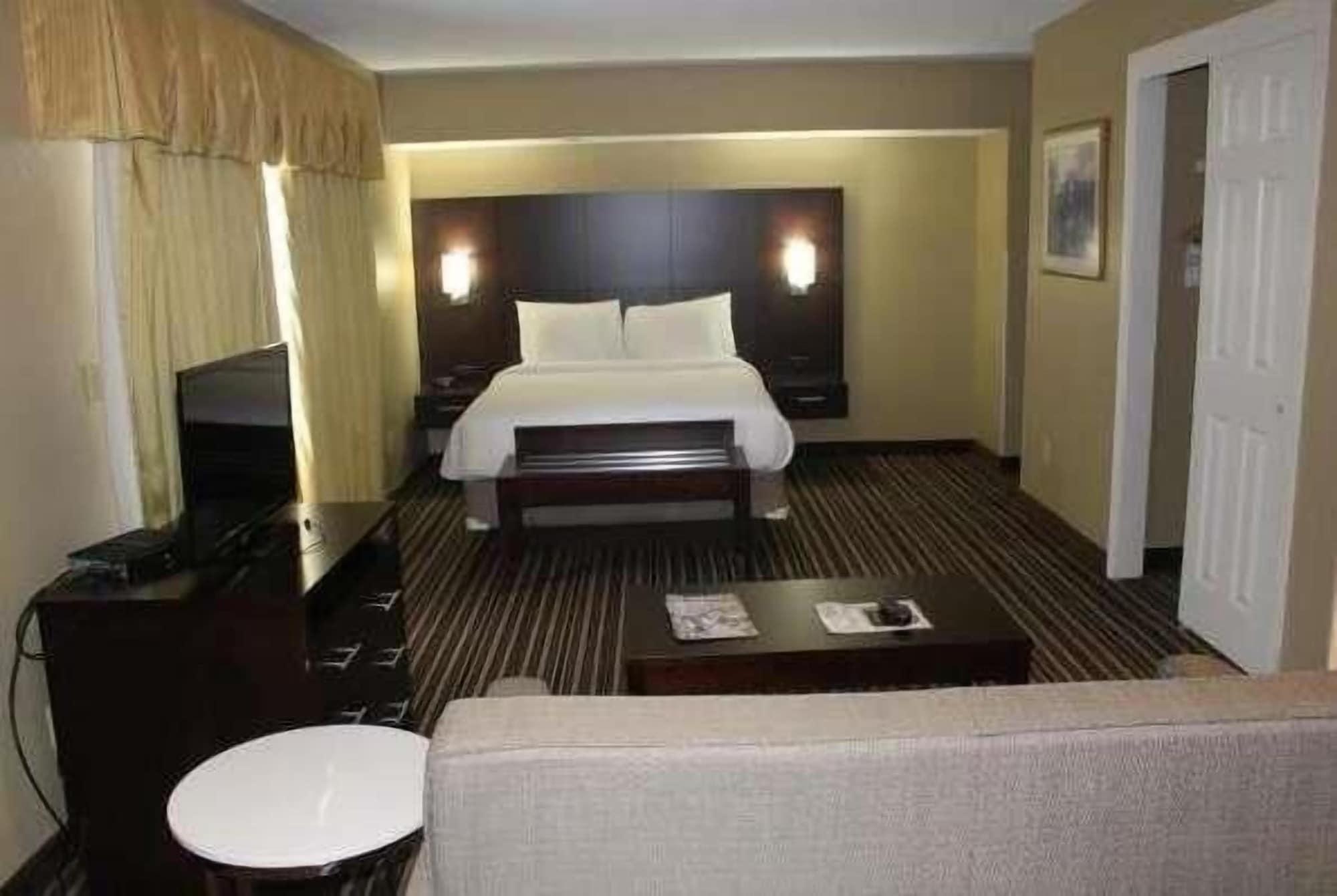 Hawthorn Extended Stay By Wyndham Wichita Exteriör bild